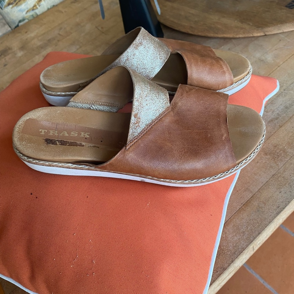 Leather Slides - Picture 5 of 5